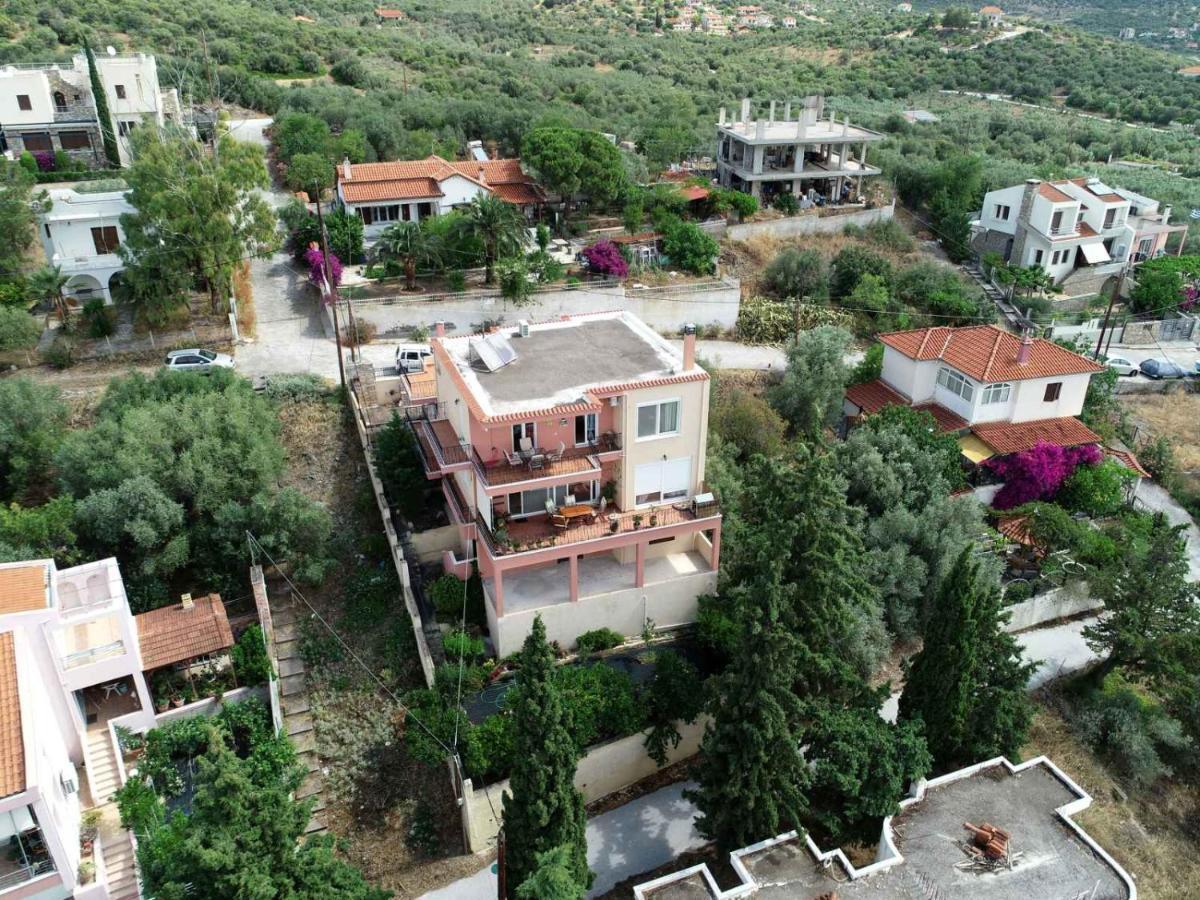 הוילה וולוס Sofia'S Pottery House מראה חיצוני תמונה
